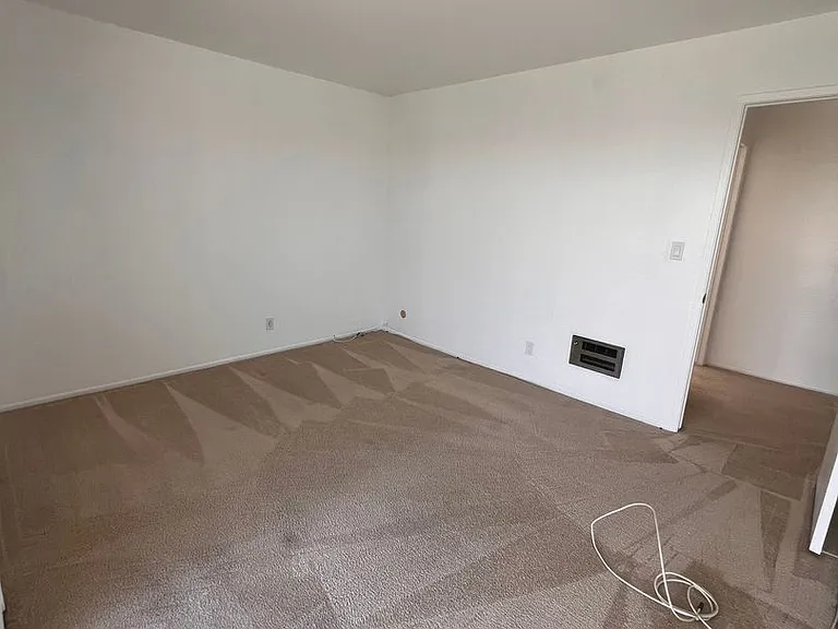 3263-3275 Hilltop Dr — Photo 18