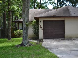 8609 Knightsbridge Cir N, Jacksonville, FL 32244