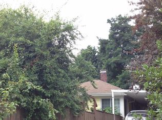 1047 NE 104th St, Seattle, WA 98125