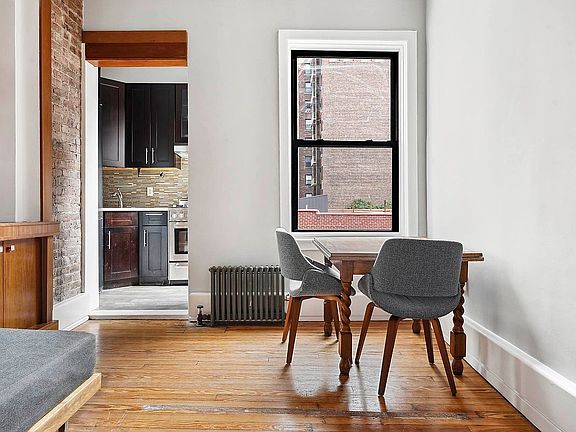5th image of 622 W 114th St APT 61A