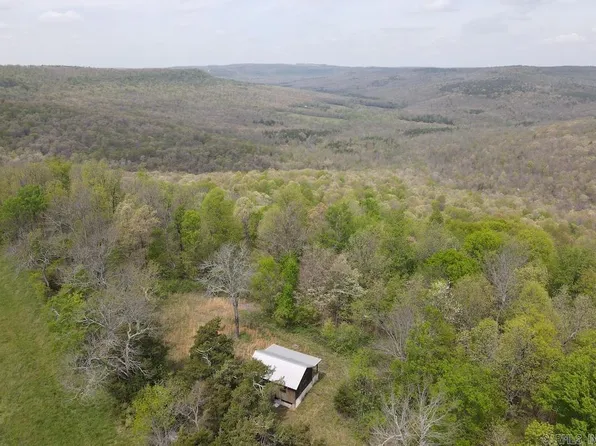 (undisclosed Address), Leslie, AR 72645