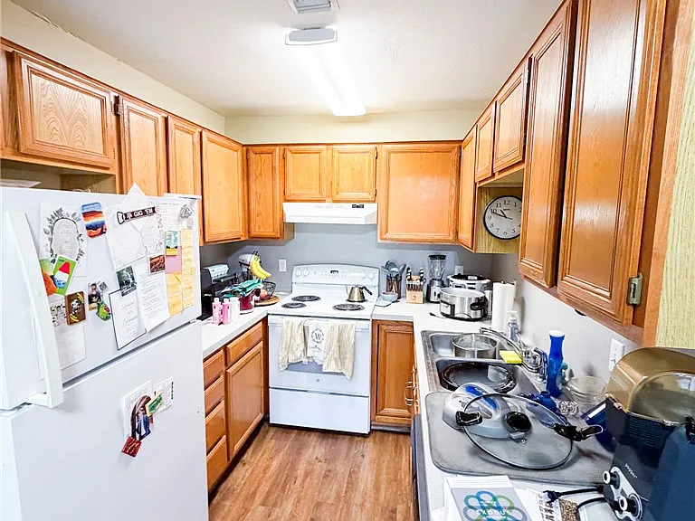 1005 Autumn Cir #B — Photo 6