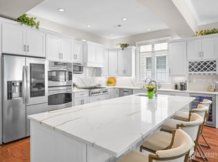 36 Kings Mill Rd, Monroe Township, NJ 08831