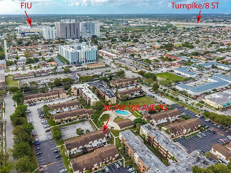 30 SW 108th Ave #7-G — Photo 8