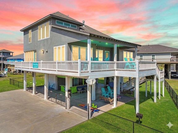 5th image of 878 Surf Rd