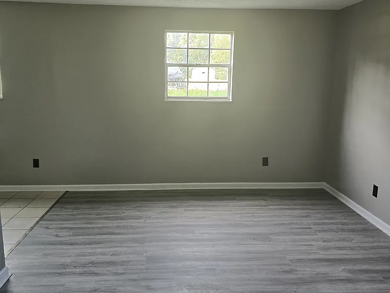 3421 Shanks Ln — Photo 2