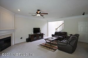 4th image of 4031 Lionheart Dr