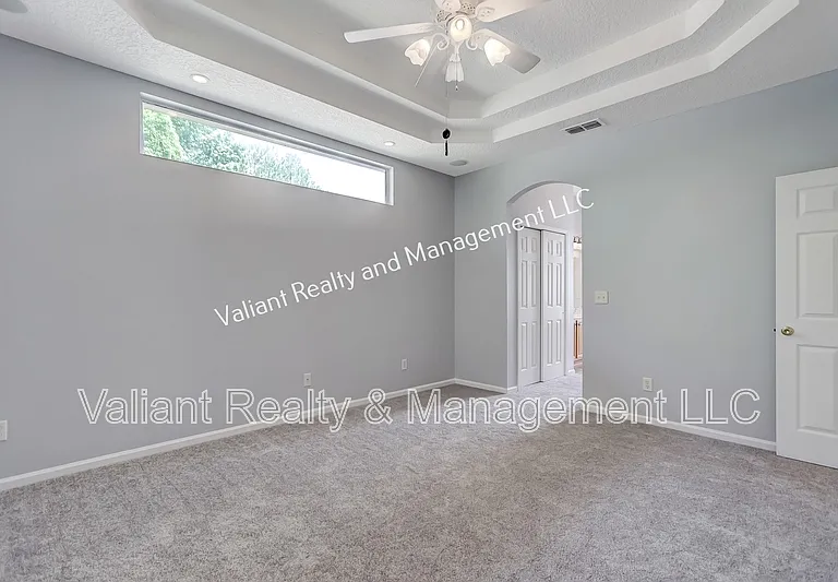 12197 Ripken Cir N — Photo 29