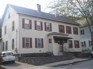 13 Falmouth St, Worcester, MA 01607