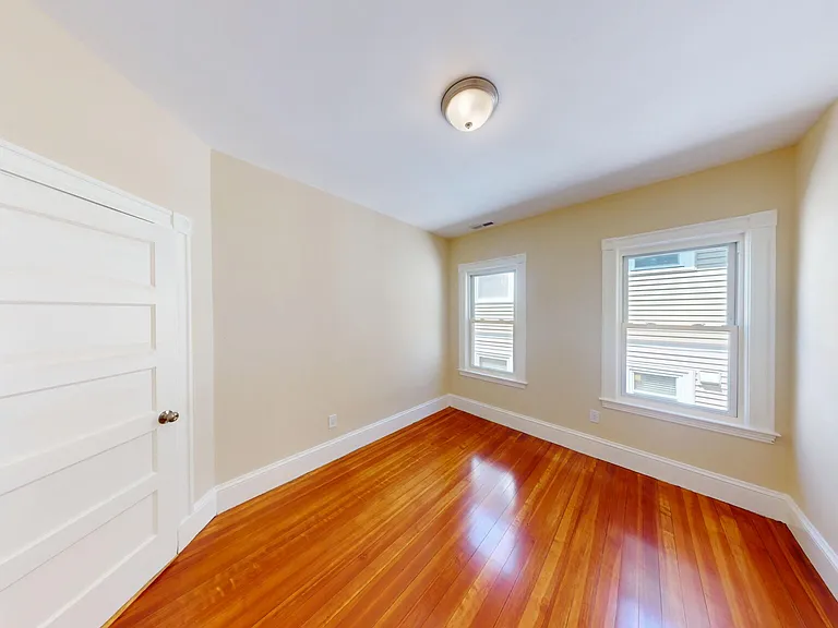 27 Champney St #2 — Photo 10