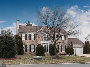 2401 Tawny Dr, Waldorf, MD