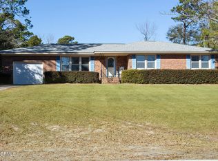 225 Windemere Rd, Wilmington, NC 28405