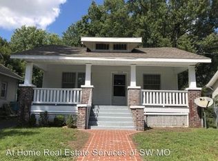 1629 E Lombard St, Springfield, MO 65802