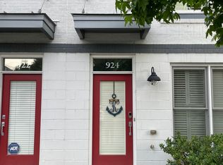 924 Pete Jones Way, Alexandria, VA 22314