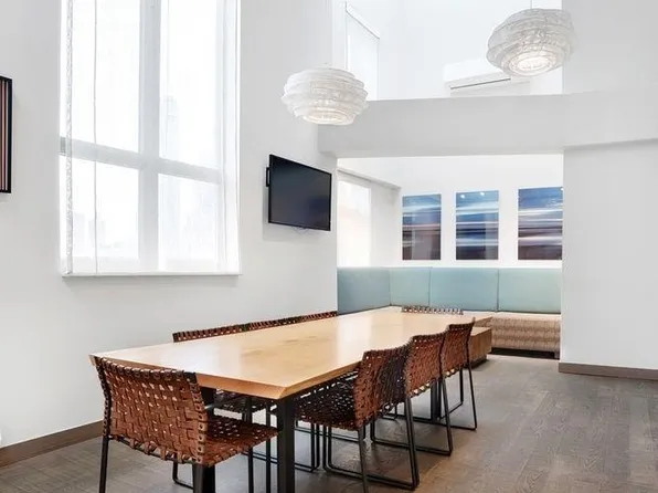 225 Rector Place image 13 of 13