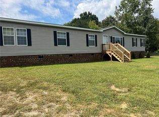 229 W Grove Rd, Lexington, NC 27295