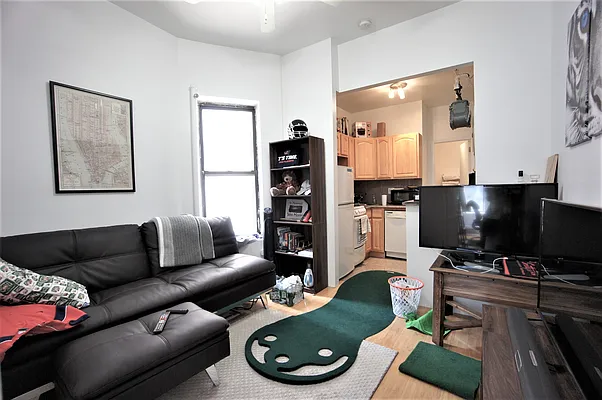 Rented by Compass | media 5
