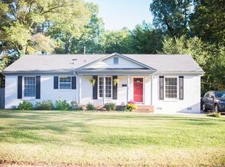 5530 Galway Dr, Charlotte, NC 28215