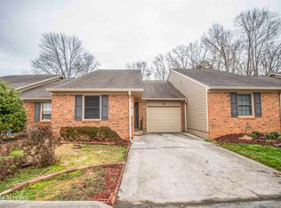 453 Amanda Cir, Knoxville, TN 37922