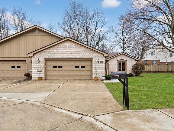2nd image of 3641 Woodglen Way