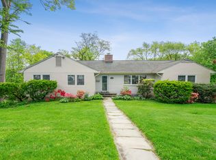 144 Clarence Rd, Scarsdale, NY 10583