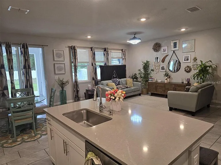 8030 Praise Dr — Photo 5