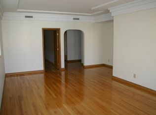 110 1/2 N 3rd St FL 2ND, Watertown, WI 53094