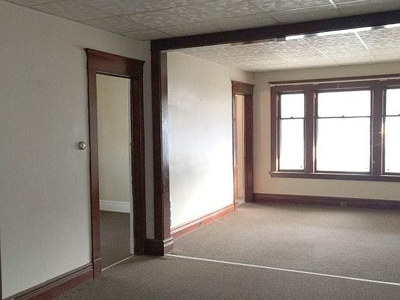 4th image of 38 Cornwall Ave
