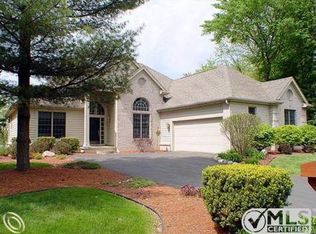 1115 E Eastwood Shore Dr, Howell, MI 48843