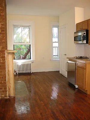 Rented by City Connections Realty | media 48