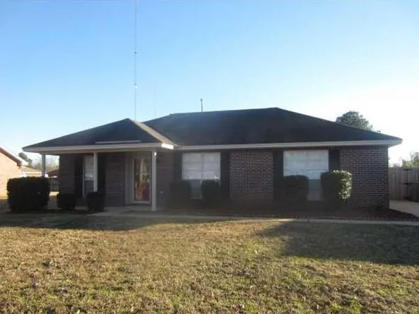5836 Valley Brook Ln, Montgomery, AL 36117