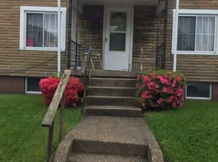 208 Cypress Ave, Moundsville, WV
