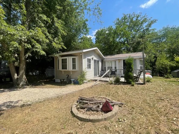 7-82 Woodhaven Dr E, Sublette, IL 61367