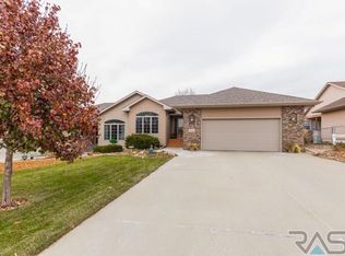 524 N Maple Ave #10, Brandon, SD 57005