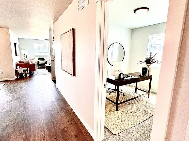 7435 W Trumbull Ct — Photo 22