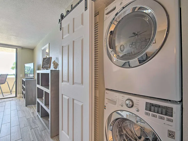 Laundry Room Cabinet