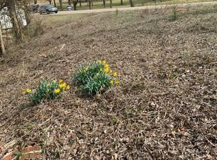 2711 Cunningham Rd, Knoxville, TN 37918