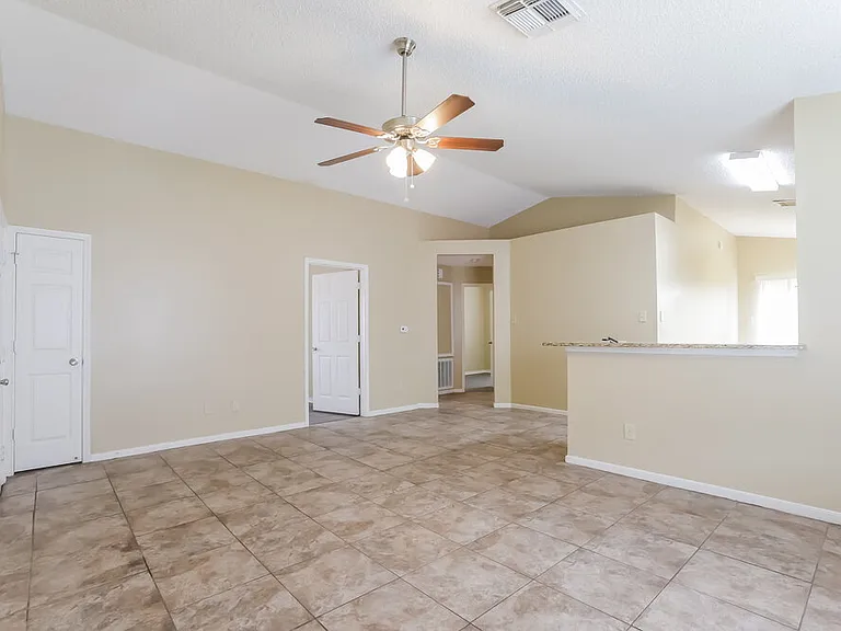 7706 Ellis Dr — Photo 6