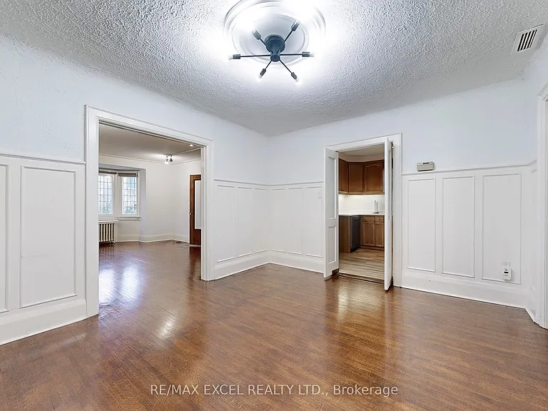317 Warren Rd — Photo 11
