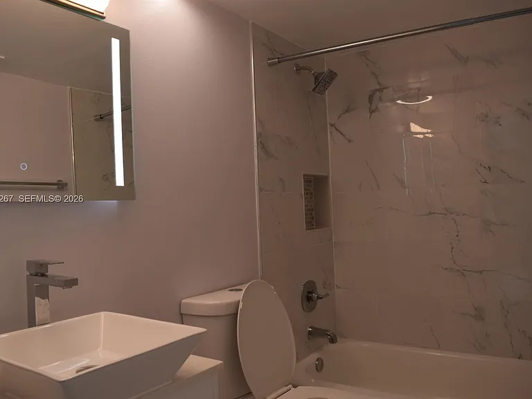 2075 SW 122nd Ave #415 — Photo 14