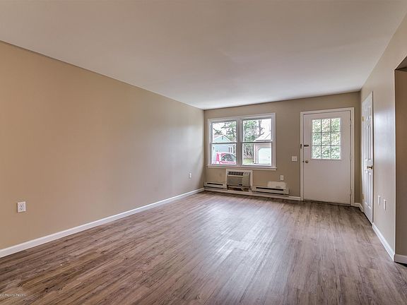 4th image of 22 Orchard Dr #73