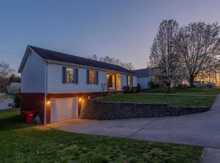 312 Briar Patch Ln, Frankfort, KY 40601