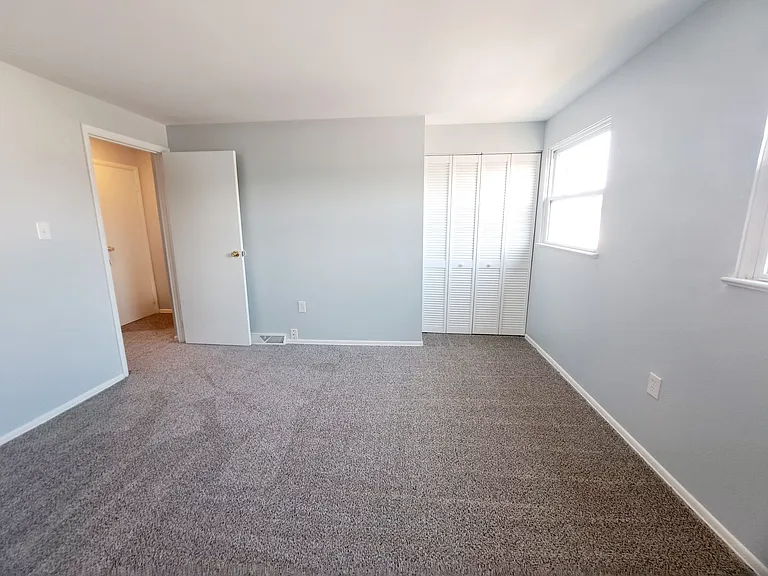 118 Elmur Dr #407 — Photo 16