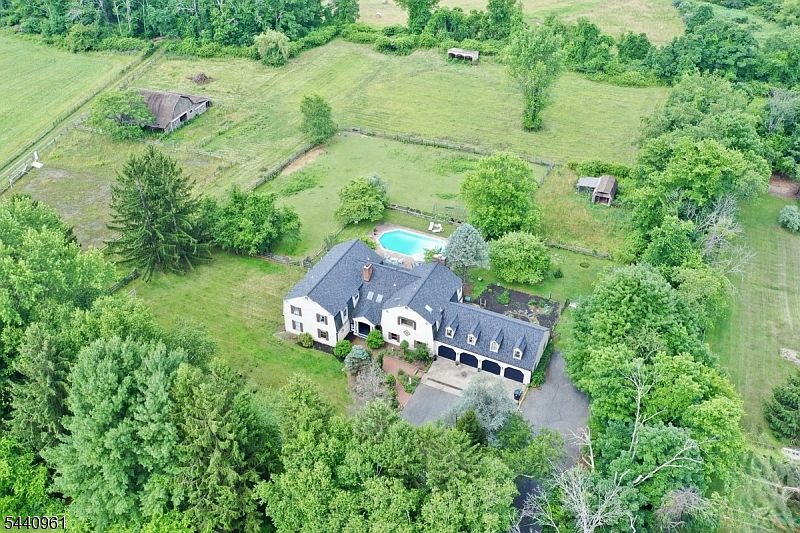 1st image of 13 Farmersville Rd