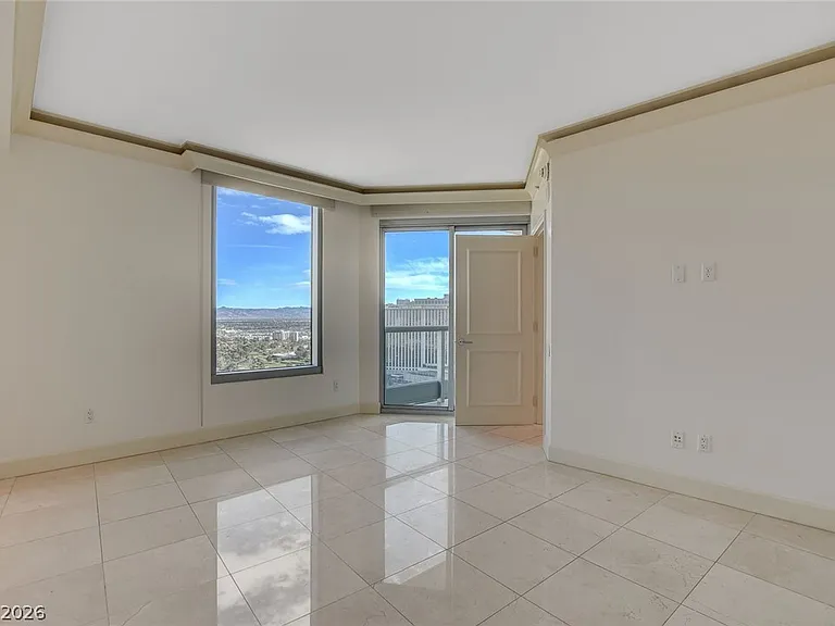 322 Karen Ave #2705 — Photo 15