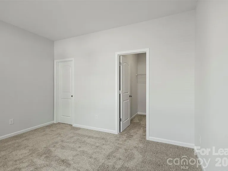 7113 Brookview Ln — Photo 41
