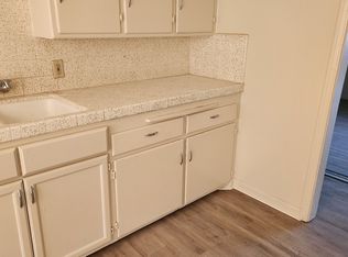 2042 Glendale Ave #2042, Modesto, CA 95354