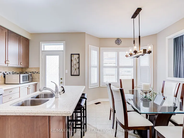 102 Creekland Ave — Photo 12