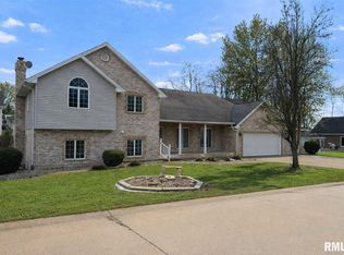 3500 Branchwood Dr, Quincy, IL 62301