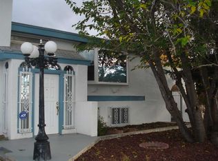 2743 Paseo De Tularosa, Santa Fe, NM 87505